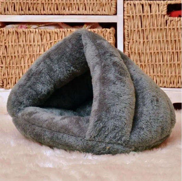 New Dog Cat Pet Beds Cotton Teddy Rabbit Bed House Snow Rena Dog Basket For Small Medium Dog Soft Warm Puppy Beds House