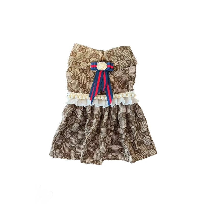 Pet Female Dog Dress Male Dog Dlothing Designer Luxury T-shirt French Bulldog Schnauzer Teddy Dogs Clothes Designer Couple Skirt